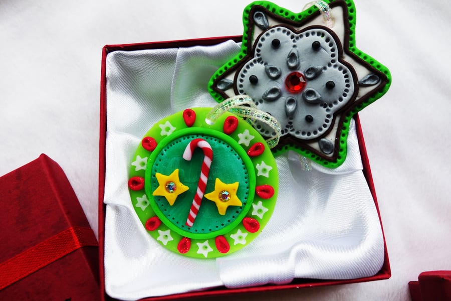 Polymer Clay Ornaments x 2 Boxed Gift Xmas Bright and Colourful