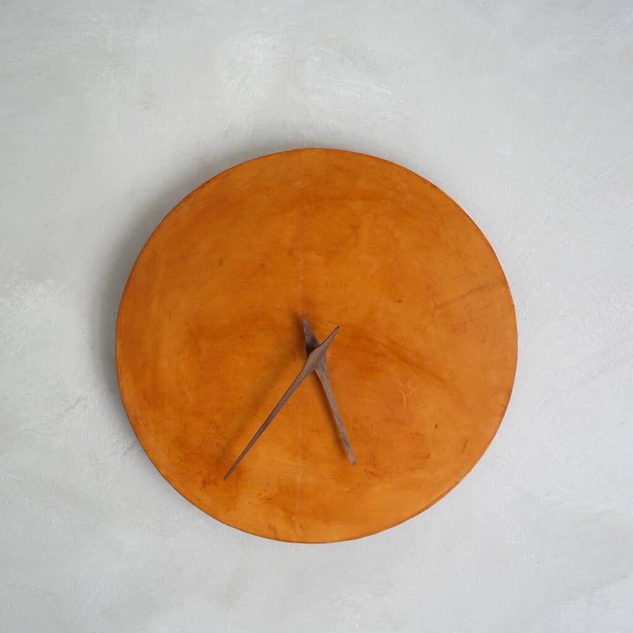 Brown Minimal Leather Clock