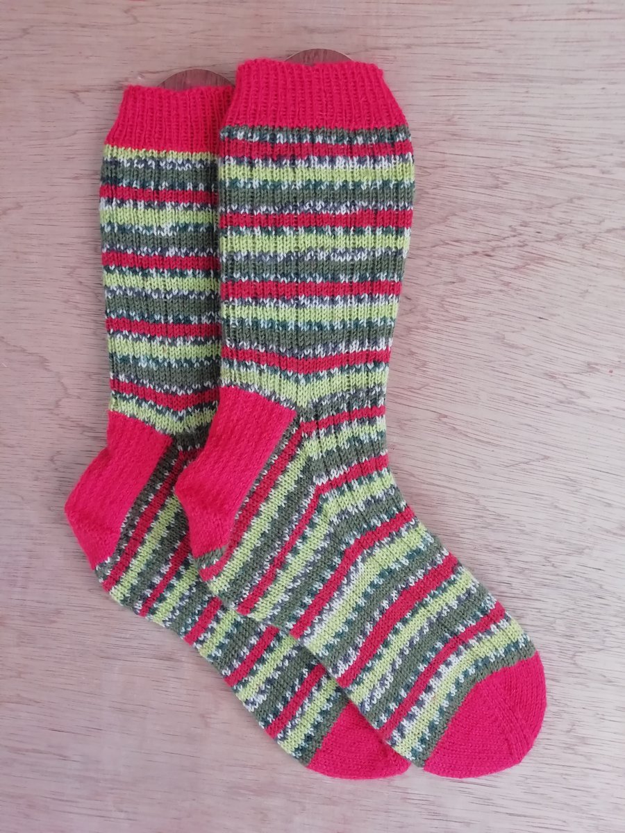 Socks, hand knitted, adult LARGE, size 9-11 - WOODPECKER 