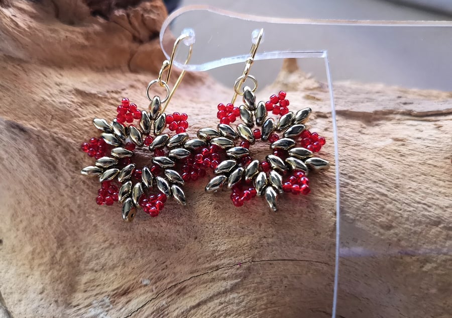 Snowflake red and gold earrings