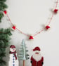 Macrame Santa hat garland - Image 2