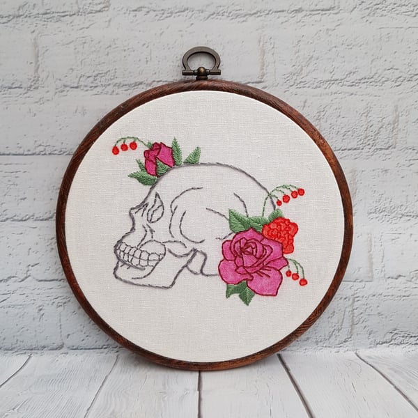Floral Skull Embroidery, Skull Wall Art, Skull and Roses Embroidery