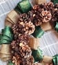 Cone and Ribbon Christmas Wreath in Green and Gold - Image 2