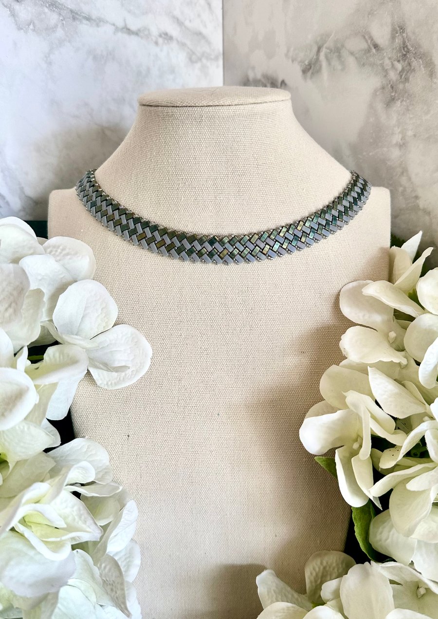 Round Herringbone Necklace - Grey & Patina 