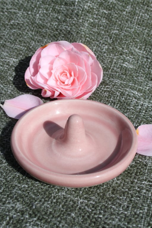 Blossom Pink Ceramic Ring Dish