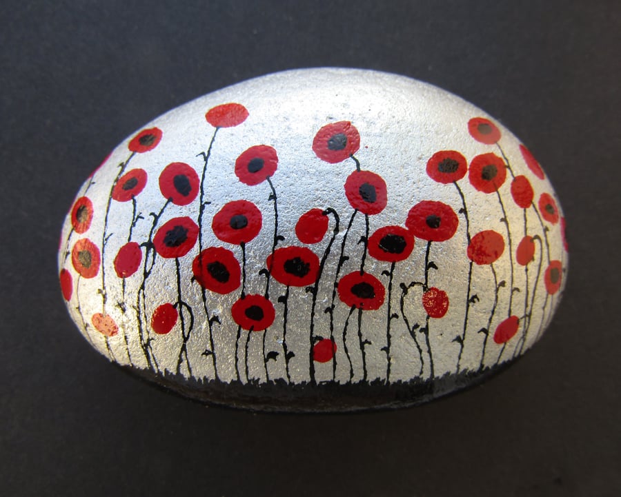 Poppy Painting, Rock Art, Red Poppies Gift, Hand Painted Stone, Flowers Rock