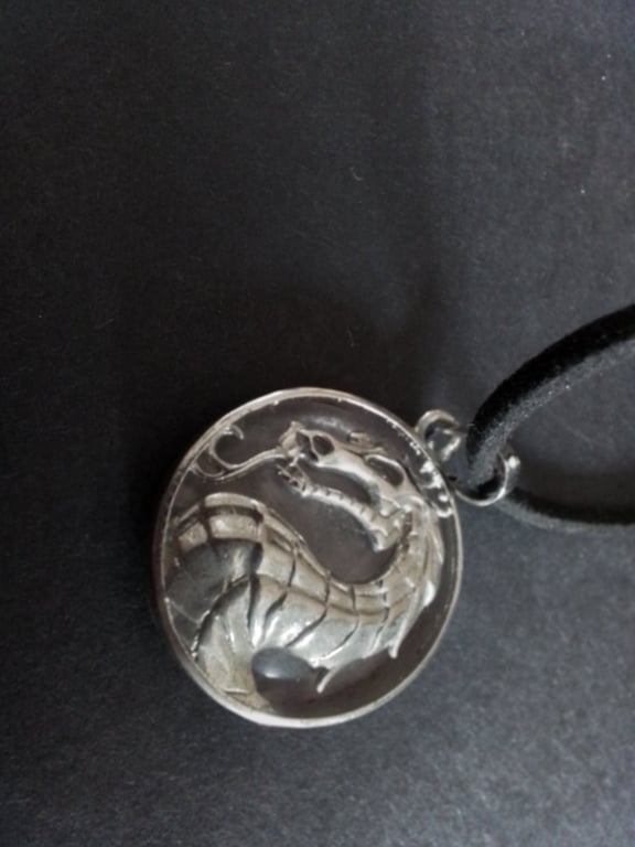 Rose quartz pendant. Dragon. Ref 511
