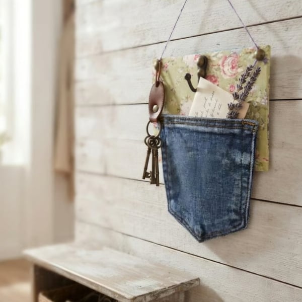 Vintage Rustic Door Hanger Jewellery Hanger Shabby Chic Cottagecore
