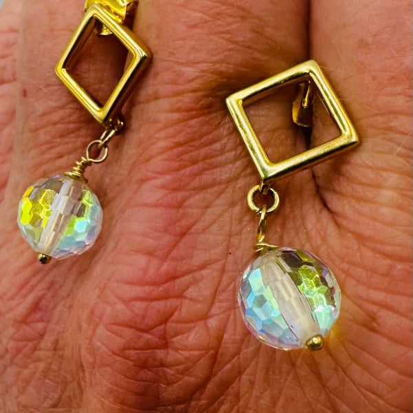 Fieldlight Drops – Gold and Aurora Crystal Earrings