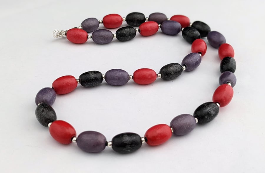 Black, purple and red oval wooden bead necklace - 1002526