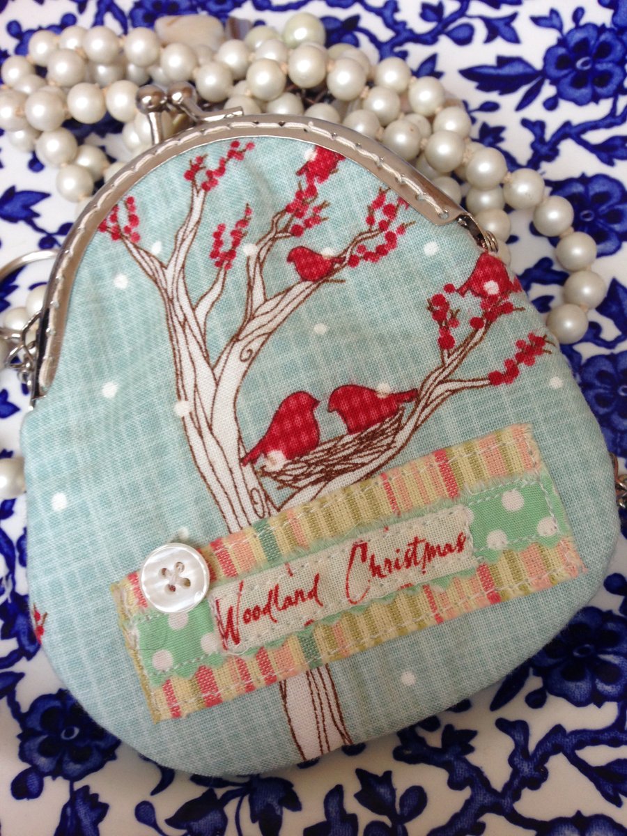 Christmas themed purse - birds nesting in a tree with snow 