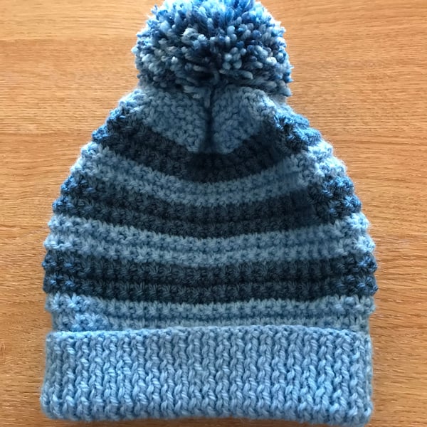 Baby Bobble Hat - hand knitted - age 9 - 18 months