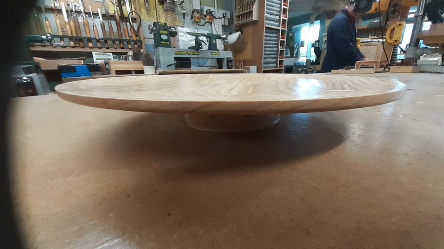 Oak Cake Stand app 25 x 7 cm