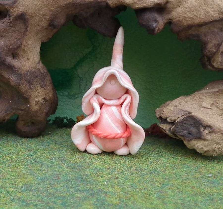 Little-Known-Gnome Mistress of Stealth 'Kaz' OOAK Sculpt by Ann Galvin