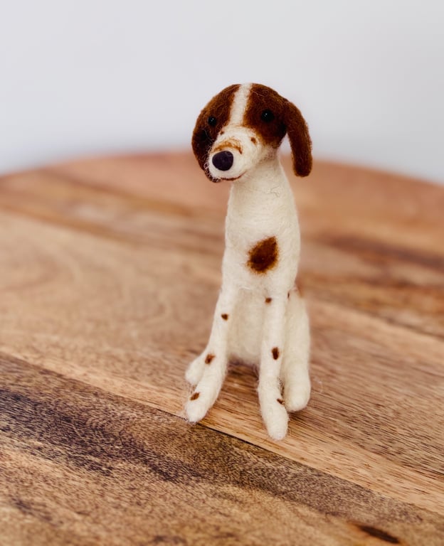 Needle felt wool Brown & White Springer Spaniel dog. Collectible