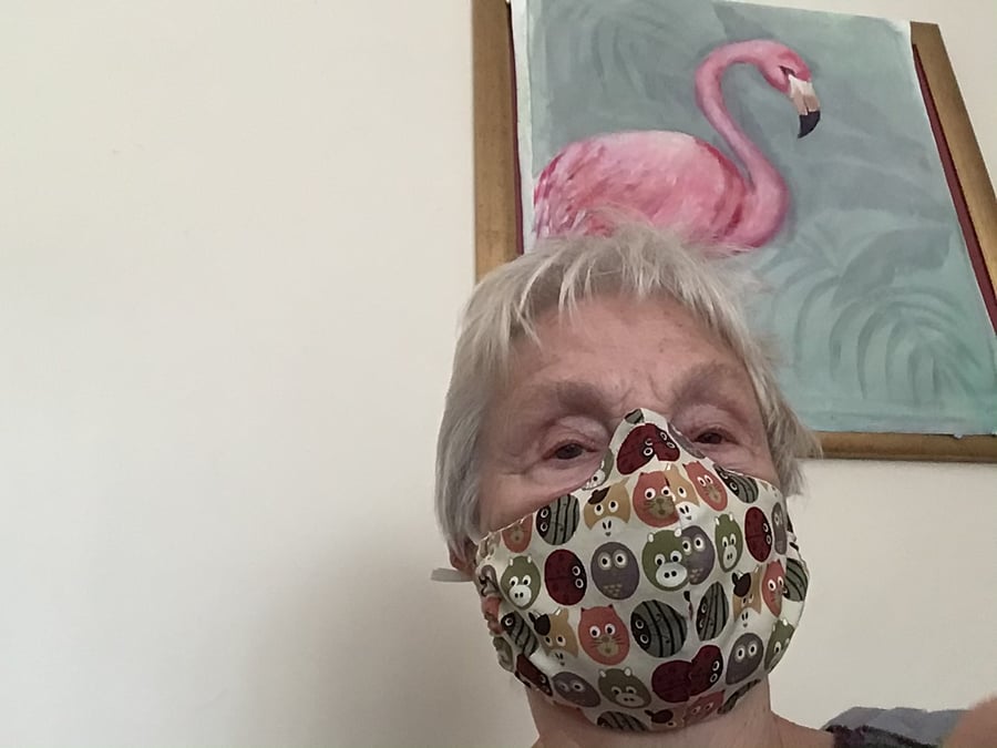 HAND MADE WASHABLE FACE MASK.  FREE UK POSTAGE