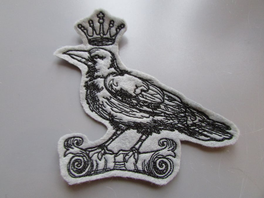 Raven with Crown Embroidered Sew on Applique Patch
