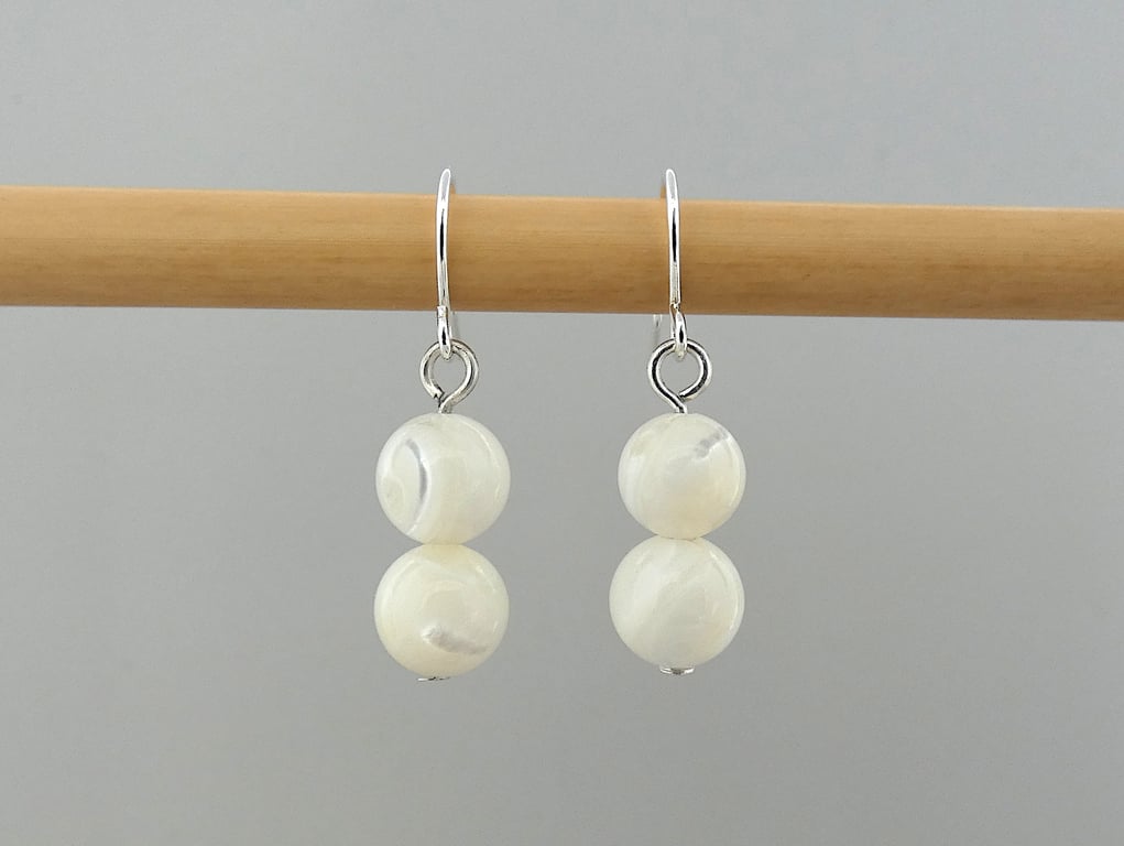 Dainty Mother of Pearl Earrings with Choice of Silver Plated Hooks. Ref: 551