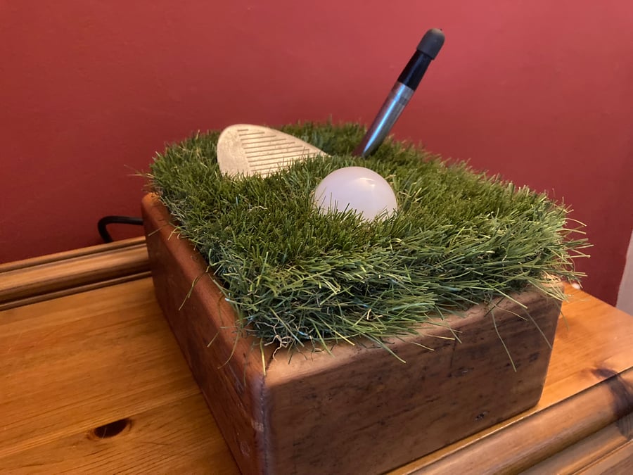 Golf Themed Bedside Lamp, Touch Dimmed, In the Rough