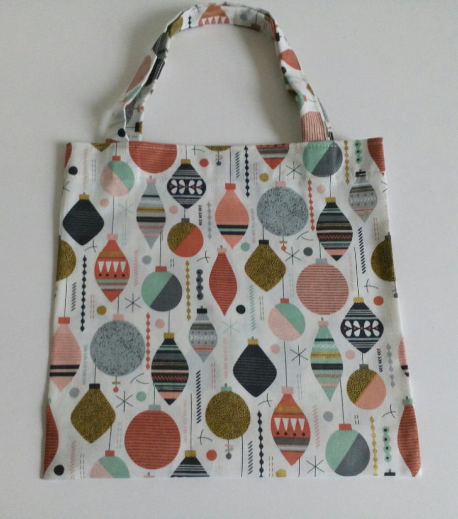 Xmas gift bag, baubles, gifts, 100% cotton bag, Christmas gift bag, gift wrap