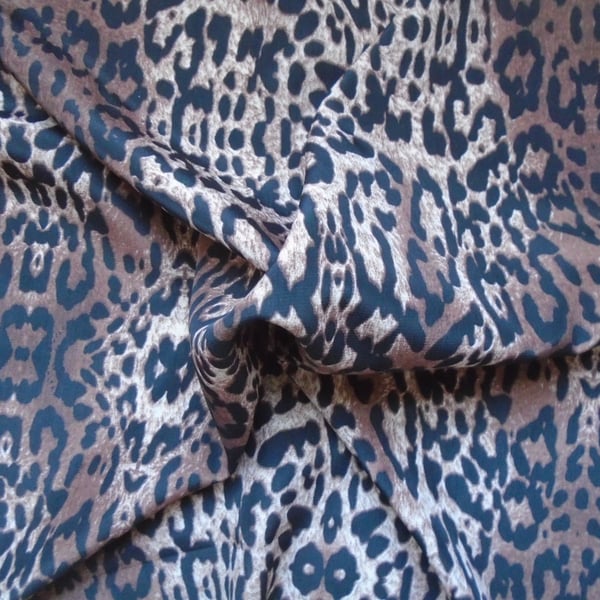1 Metre of Leopard Print Peachskin Soft Floaty Fabric.