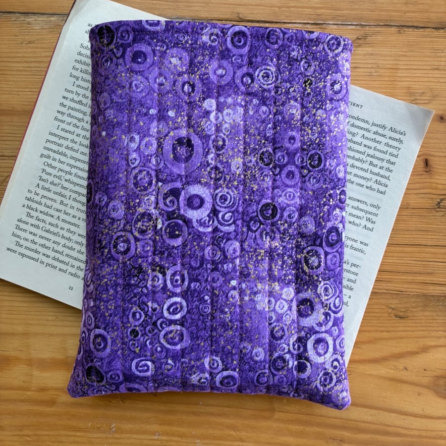 Purple Circles Print Quilted Fabric Book Sleeve - Paperback Size