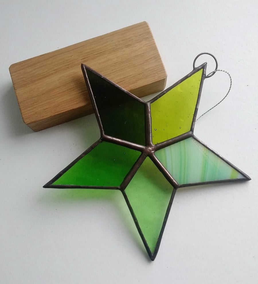 Stained Glass Star - Green
