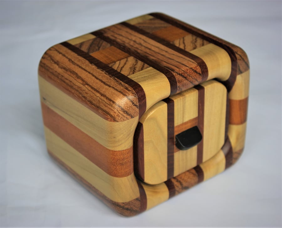 Exotic wood strip bandsaw trinket box. (Rounded)
