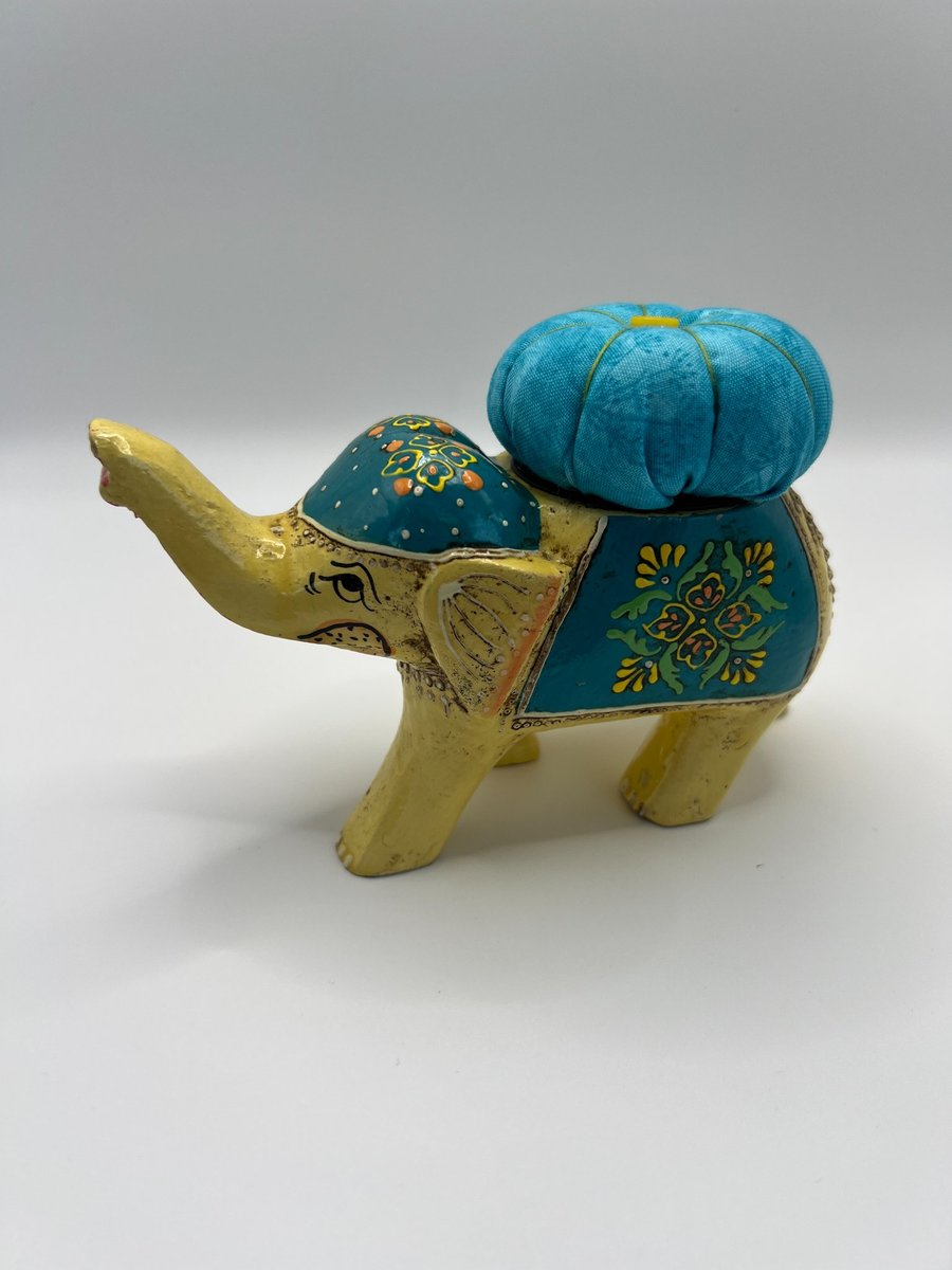 Vintage Elephant Pin Cushion - Turquiose