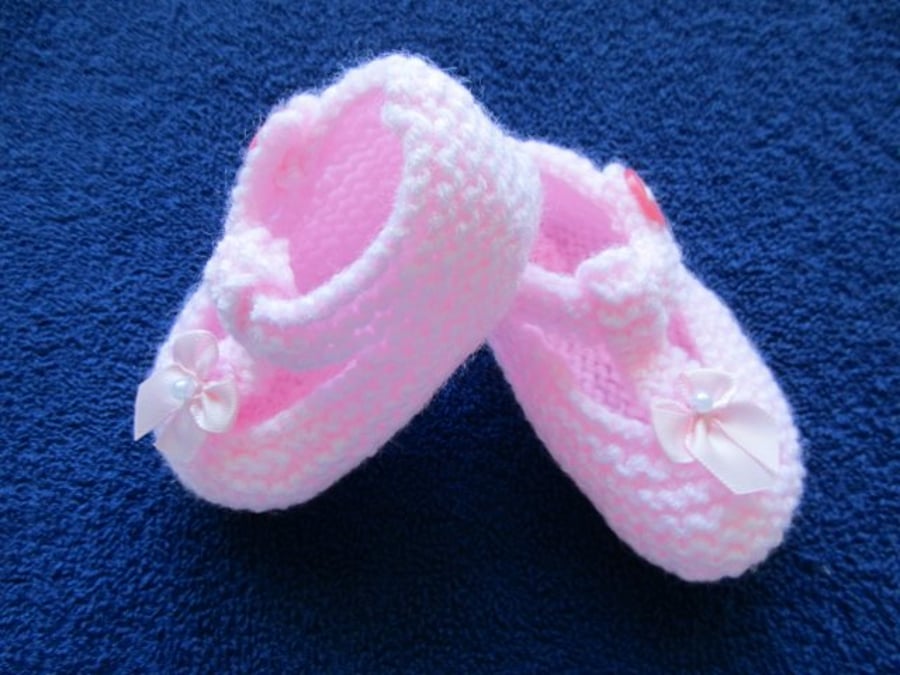 3-6 months Baby Pink T Bar Shoes
