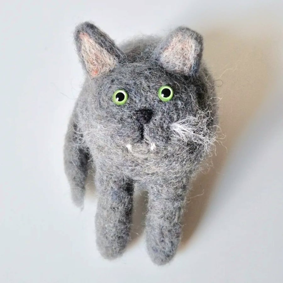 Needle Felted Cat Portrait - Custom Felt Cats, Solid Colour, Black, Grey, White 