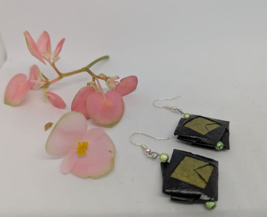  Black and green gilt Japanese paper earrings
