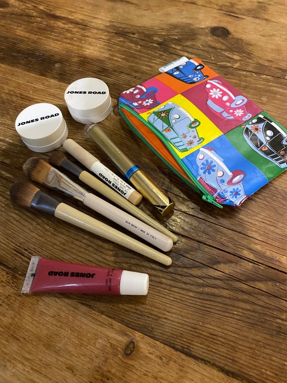 Oil Cloth Make Up Bag (758)