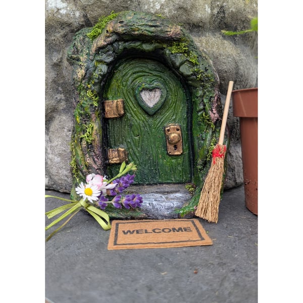 Fairy Door for Garden - Sculptured Fairy Hideaway - Fantasy Garden Decor