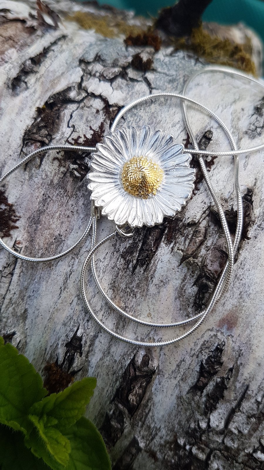 Daisy Necklace large
