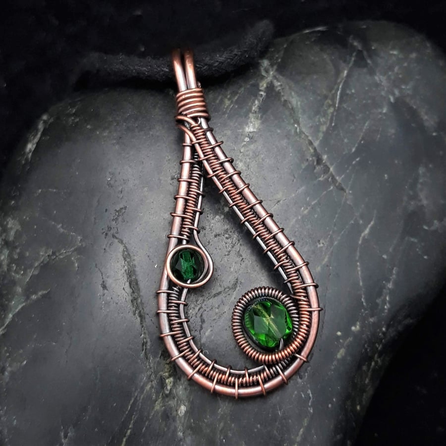 Copper Wire Weave Drop Pendant with Emerald Green Glass Beads