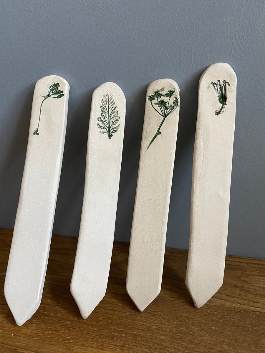 Ceramic stoneware sustainable plant markers set 4 real leaf impressions 