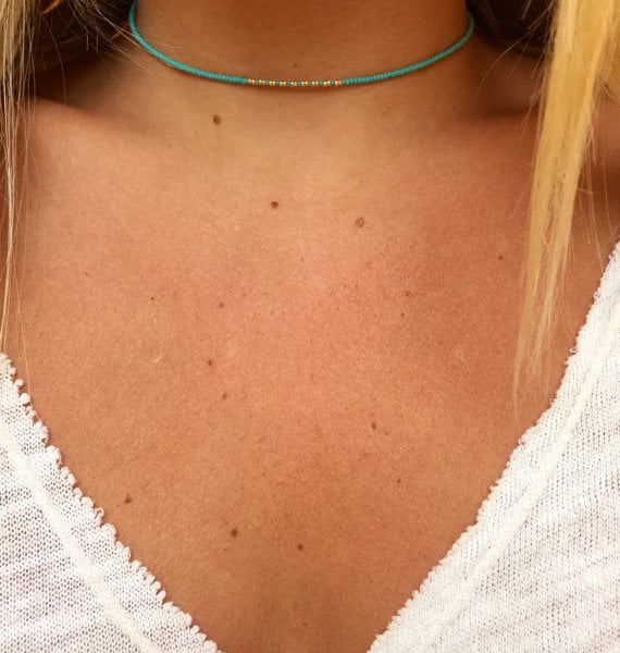 Minimal Turquoise and Gold Choker