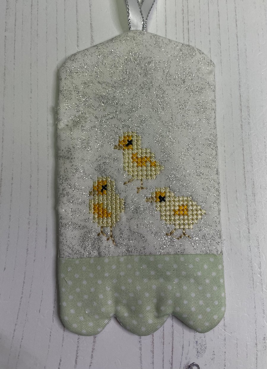 Lavender Tag - Chicks by Carolee Crafts  PB1 - 0020