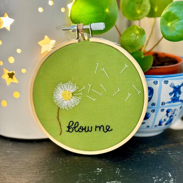 Embroidery gift ‘Blow me’