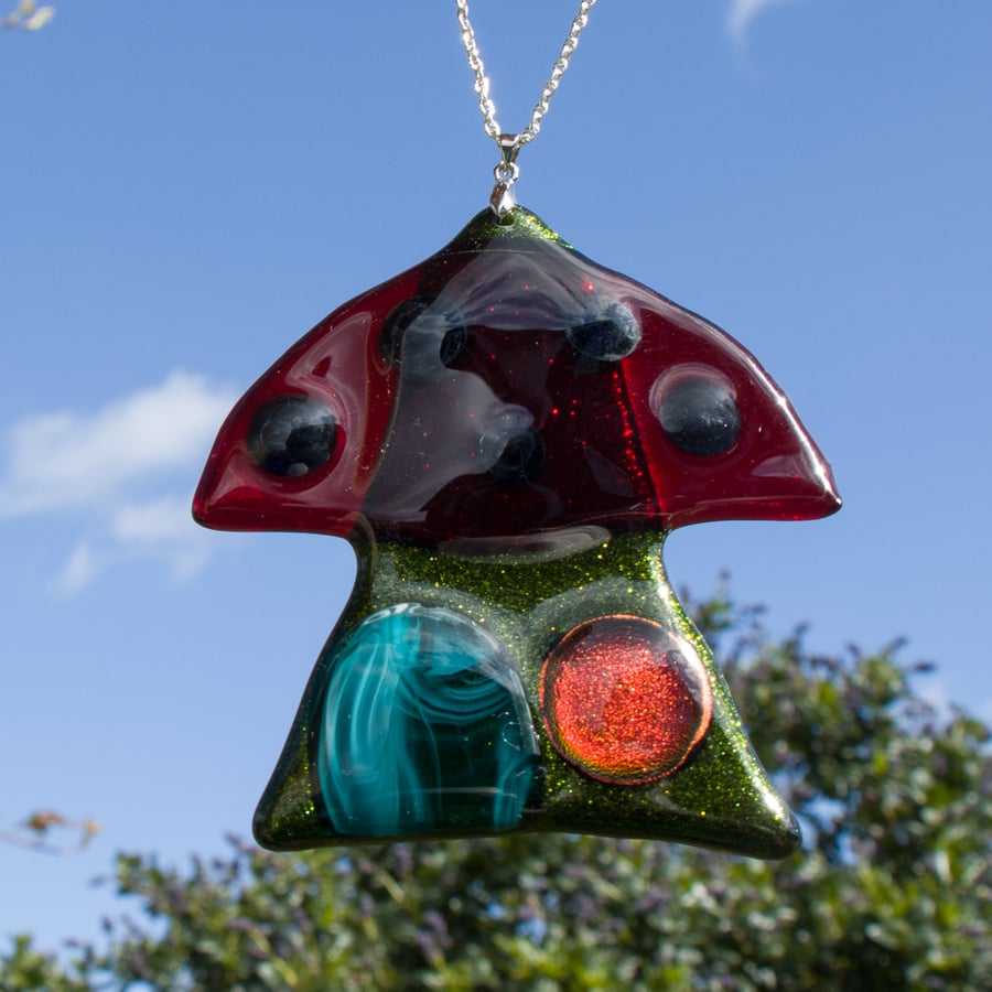 Green and Red Toadstool House in Fused Glass - 6160