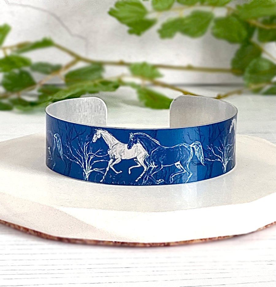 Horse cuff bracelet, personalised metal bangle, equestrian jewellery gifts. B383