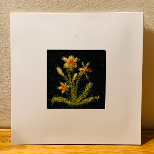 Daffodil needle felted card