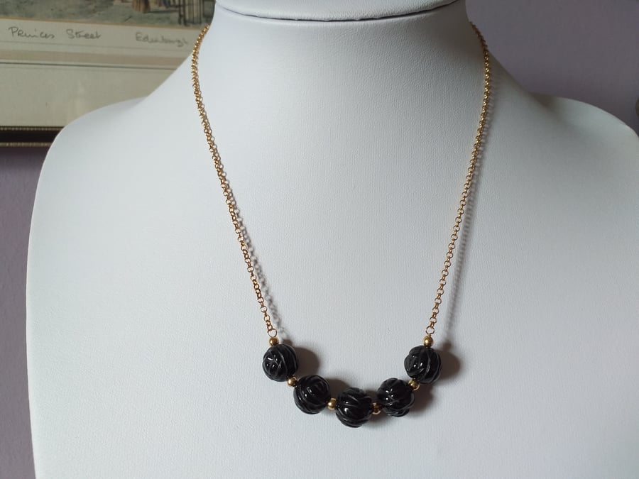 BLACK ROSE NECKLACE-AGATE NECKLACE-FLORAL NECKLACE - FREE UK SHIPPING