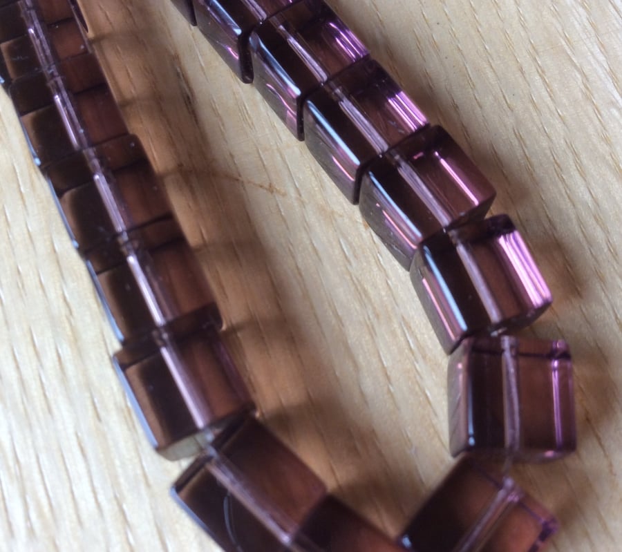 8mm Purple Cube Glass Beads x 30