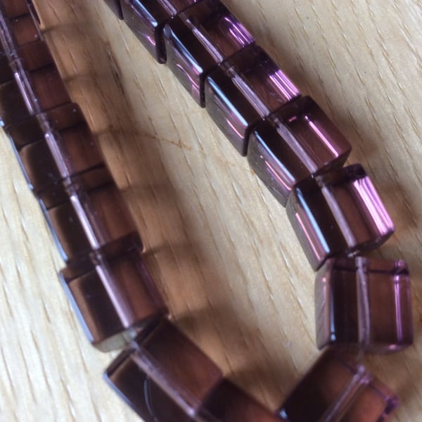 8mm Purple Cube Glass Beads x 30