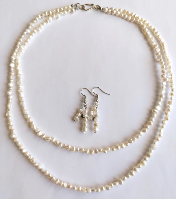 Freshwater Pearls Necklace Earrings Classic Cream Dainty 2 String Gift Set