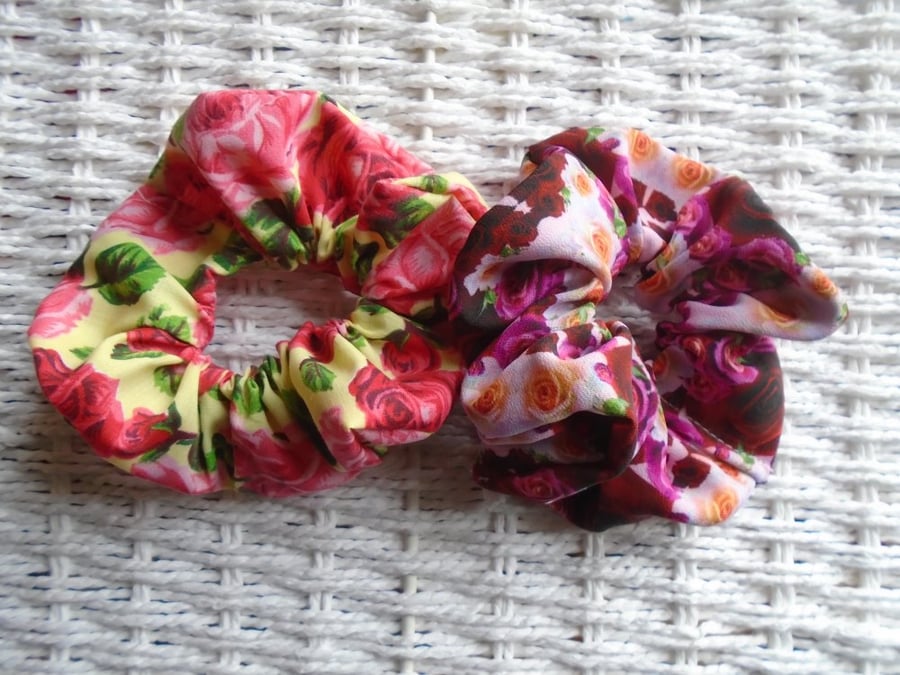 Pack of 2 Hair Scrunchies Rose Theme 