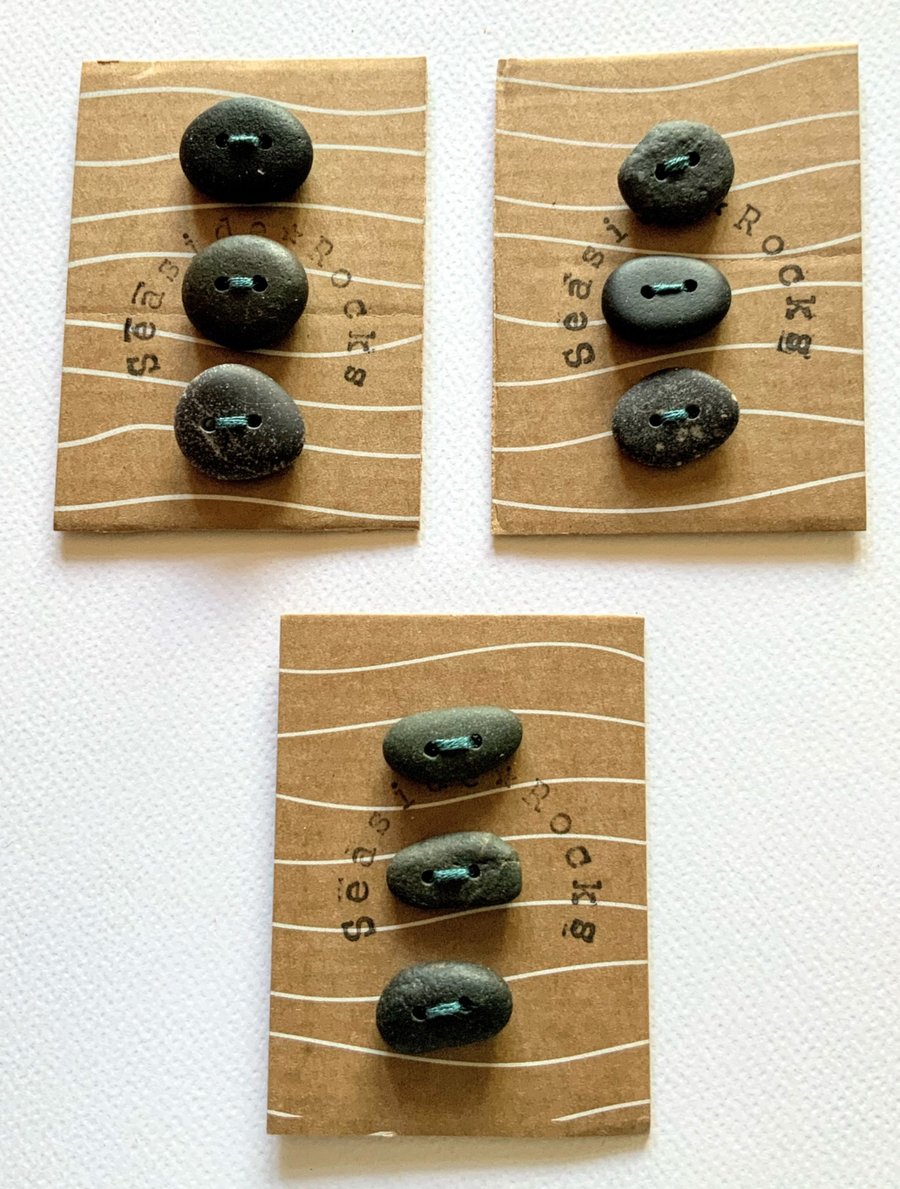Beach Pebble Buttons Black