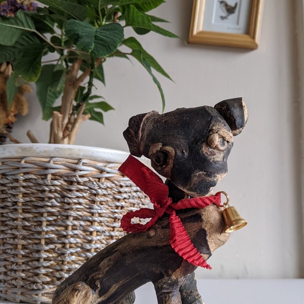 Daschund Dog model-wooden desktop ornament